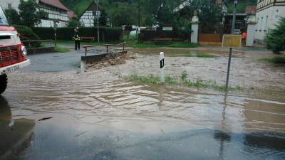 Unwetter fordern viele Einsätze_10257143_828446320500555_1275122133664981604_n.jpg