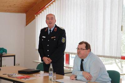 Demokratiestammtisch in Saalfeld_13602284598012.jpg
