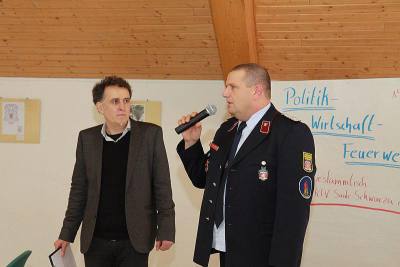 Demokratiestammtisch in Saalfeld_13602284601393.jpg
