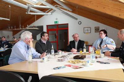 Demokratiestammtisch in Saalfeld_13602284614140.jpg