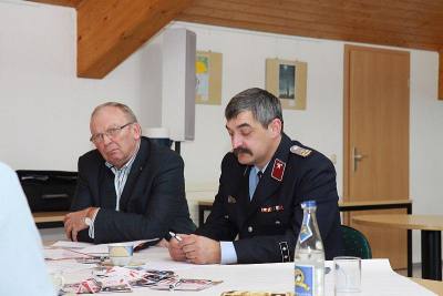 Demokratiestammtisch in Saalfeld_13602284617440.jpg