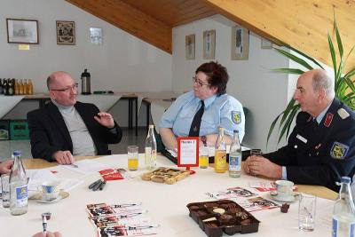 Demokratiestammtisch in Saalfeld_13602284620679.jpg