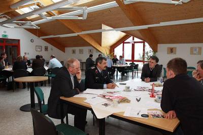 Demokratiestammtisch in Saalfeld_13602287929014.jpg
