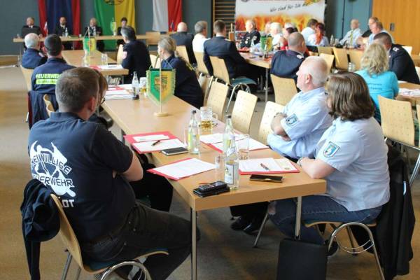 Verbandsversammlung 2022 des Kreisfeuerwehrverbandes Saale-Schwarza e.V._20220527185853_IMG_2979.jpg