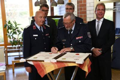Partnerschaft mit dem Kreisfeuerwehrverband Trier-Saarburg e.V. begründet_22528715_1899981236693783_3805652169491327135_o.jpg