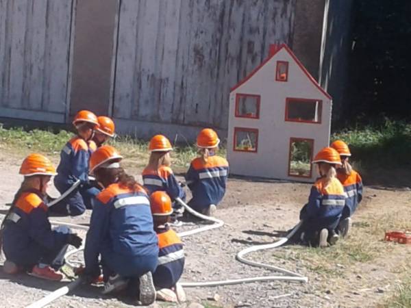10. Kreis Jugendfeuerwehr Zeltlager des Landkreis SLF-RU