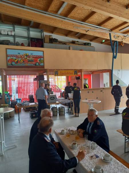 Treffen der Frauenabteilung sowie der Alterskameradschaft und Ehrenmitglieder 2022_IMG-20221022-WA0027.jpg