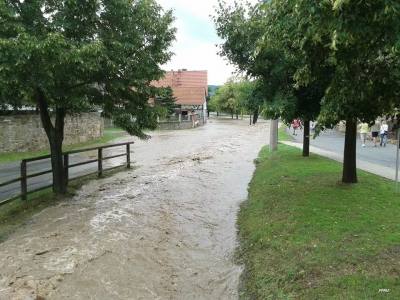 Unwetter fordern viele Einsätze_received_m_mid_1407340458918_3fbbfd76458cefb048_2.jpeg